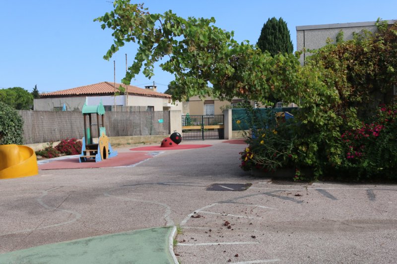 Les Ecoles Mairie Port De Bouc