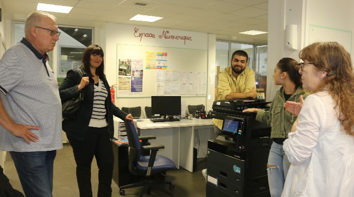 LA CULTURE PORT DE BOUCAINE DU SERVICE PUBLIC